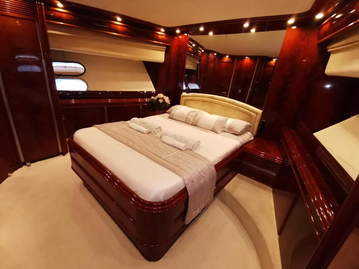Botel Beautiful Motor Yacht Barcelona Hotel Spain