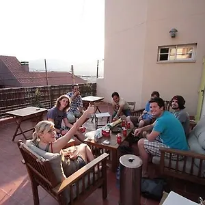  Hostel Mellow